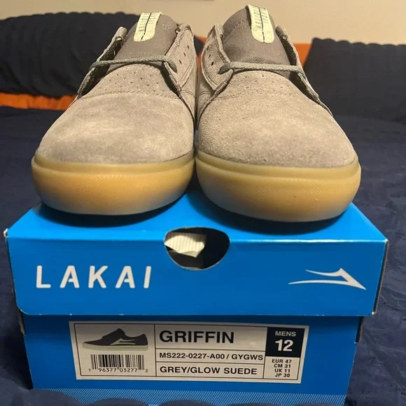 Lakai Griffin *Glow in the dark* skate shoes. Never been worn, never been laced. Lakai Griffin *Glow in the dark* skate shoes. Never been  main image 2